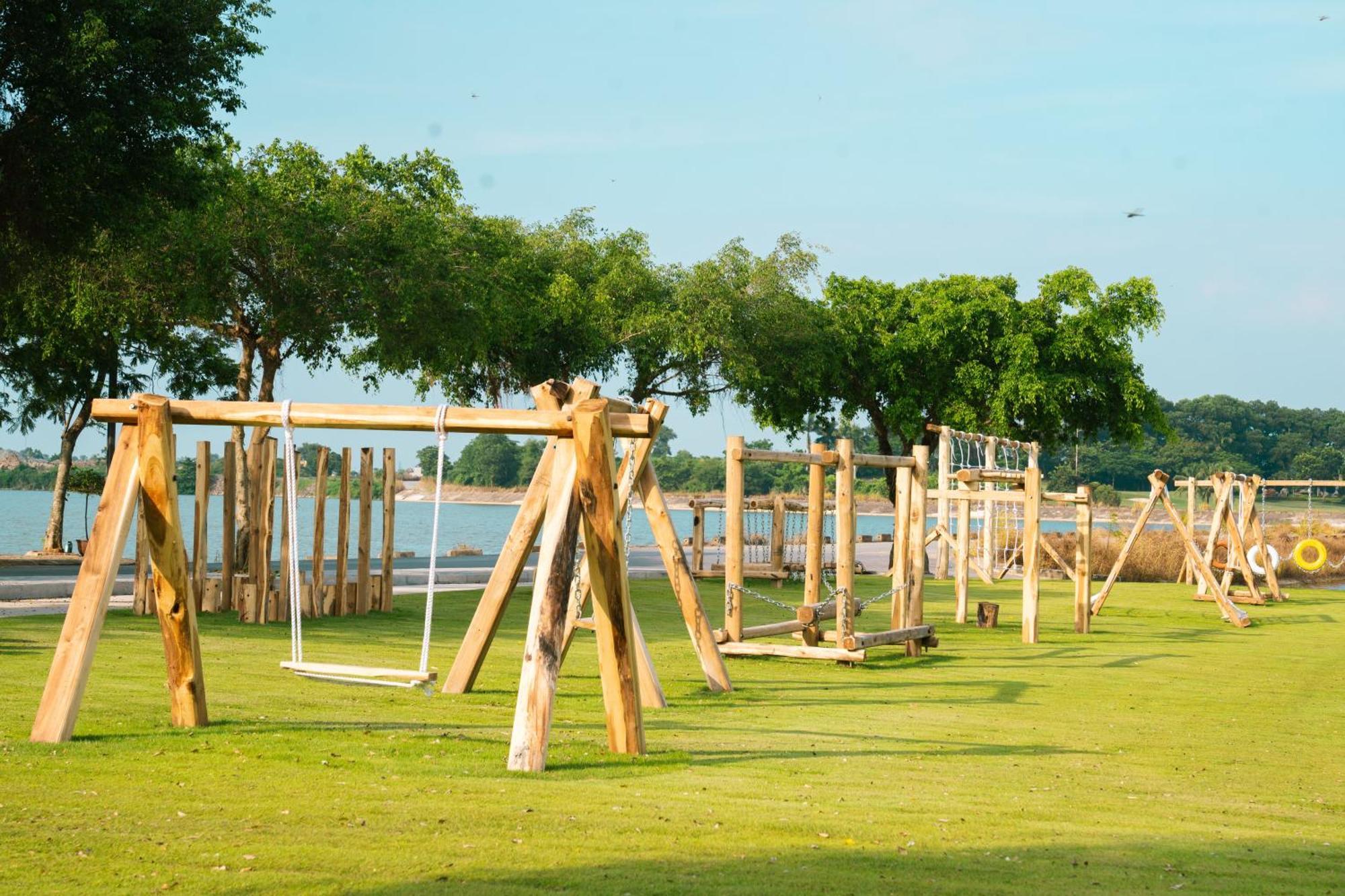 The Five Resort & Golf Hoang Gia Ninh Binh タムディエップ エクステリア 写真
